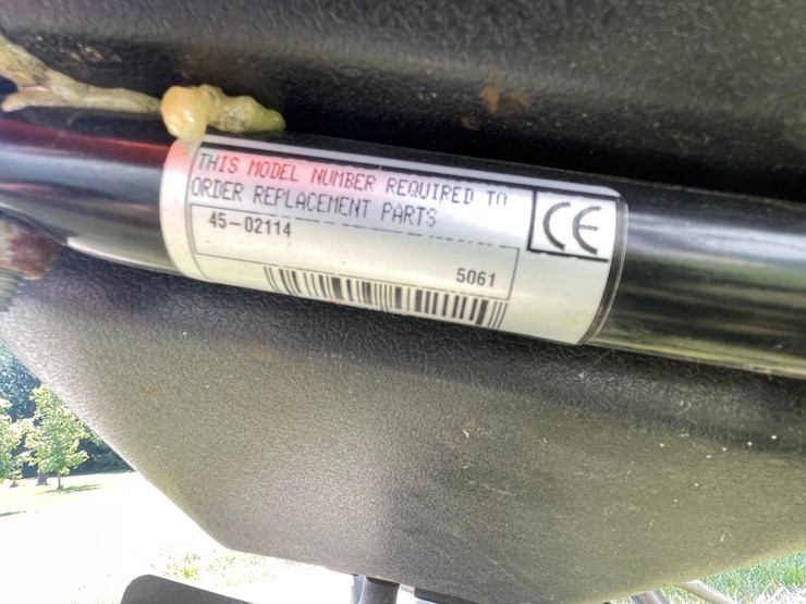 #2158-•-agri-fab-pull-behind-yard-spreader-image-4