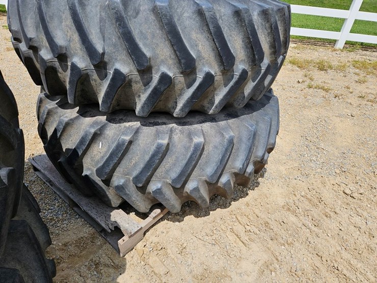 john-deere-8430-image-54