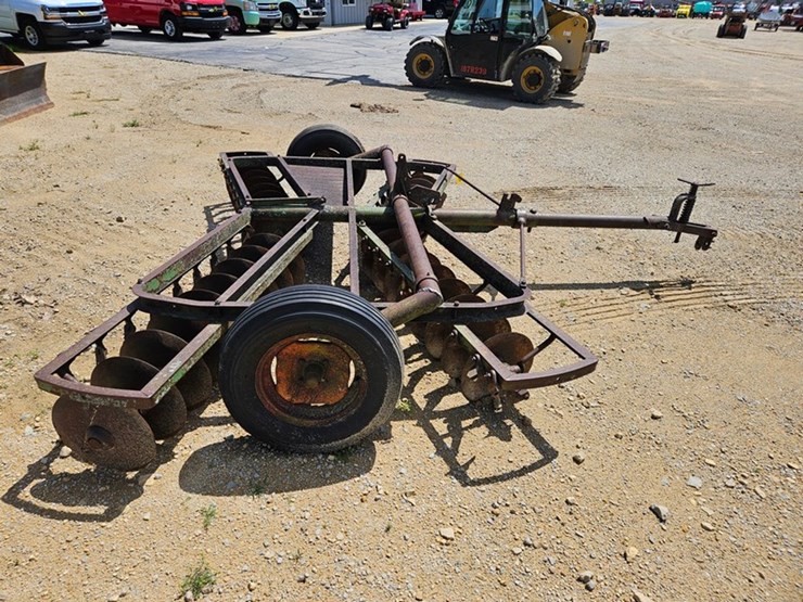 john-deere-10-image-6