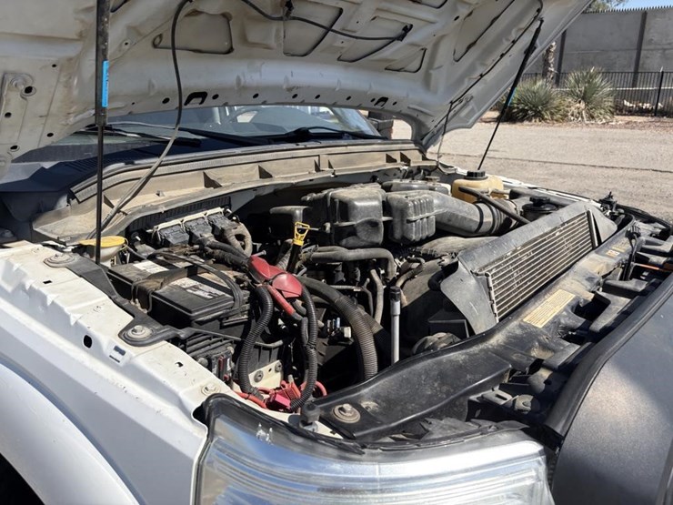 2014-ford-f350-xl-image-8