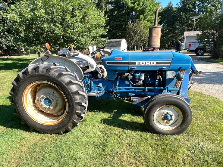 ford-tractor-image-4
