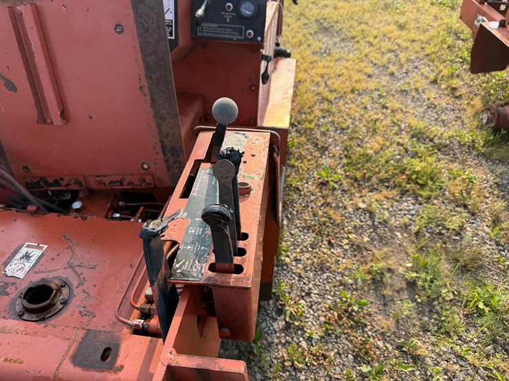 ditch-witch-350sx-image-20