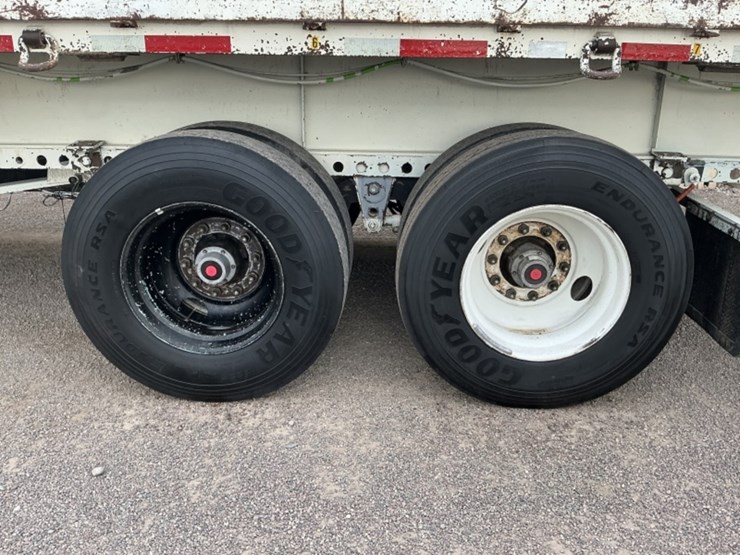 2001-fontaine-tp-4-4064sl-stretch-trailer-image-8