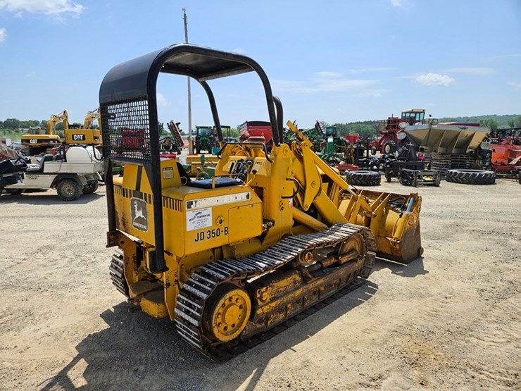 deere-350b-image-5