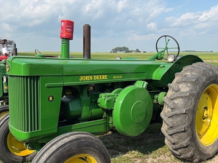 john-deere-r-image-50
