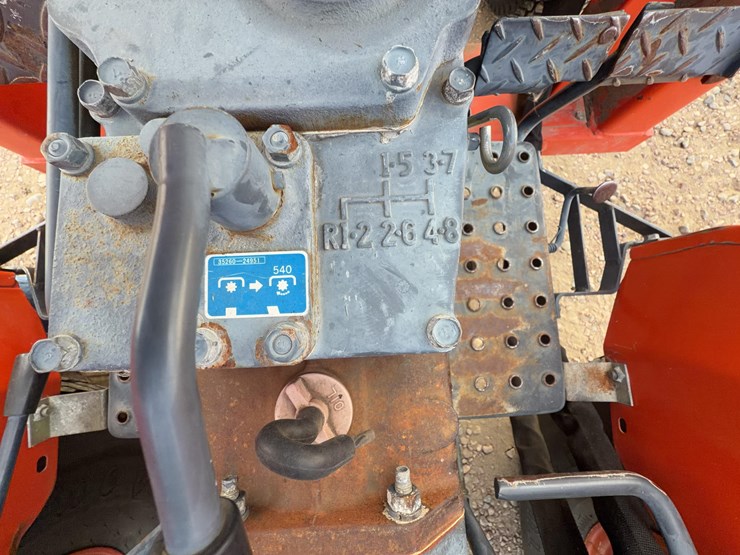 kubota-l2350-image-24