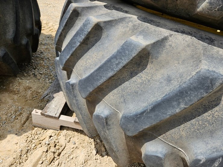 john-deere-8430-image-56