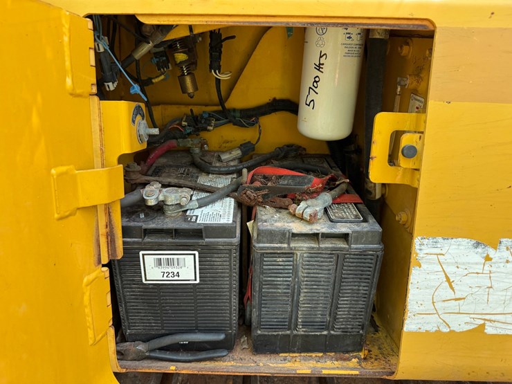 deere-450h-lgp-image-40