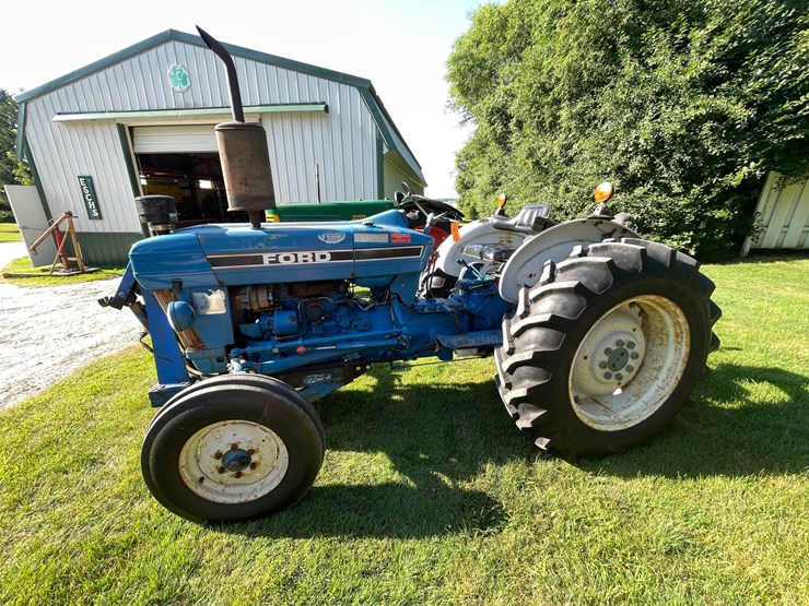 ford-tractor-image-8