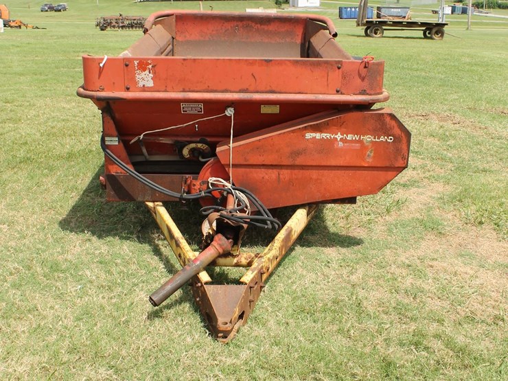 new-holland-519-image-2