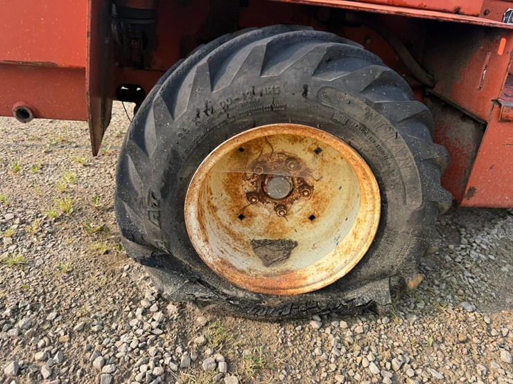 ditch-witch-350sx-image-44