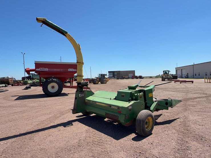 john-deere-3950-image-28