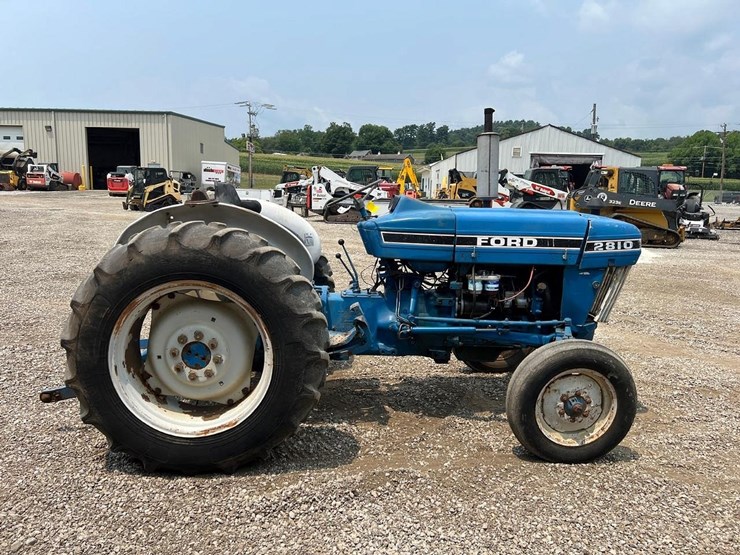 ford-2810-image-7