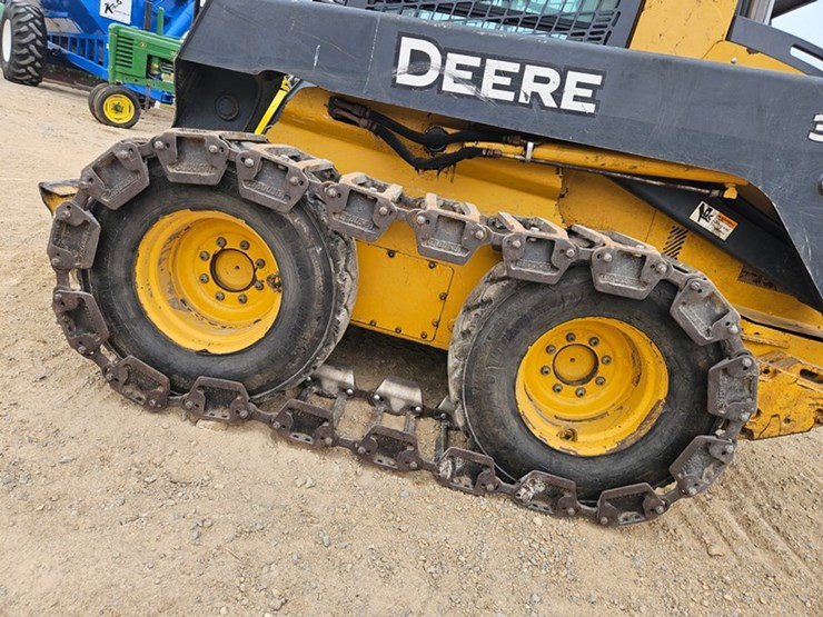 deere-328e-image-14