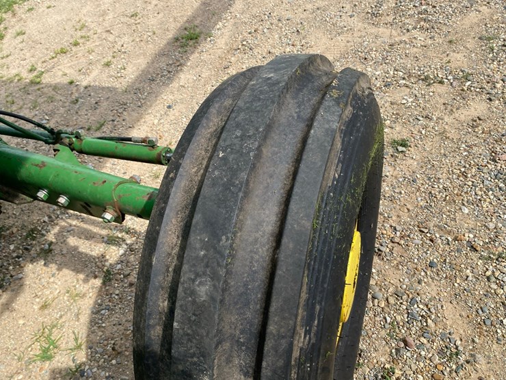 john-deere-4420-combine-image-64
