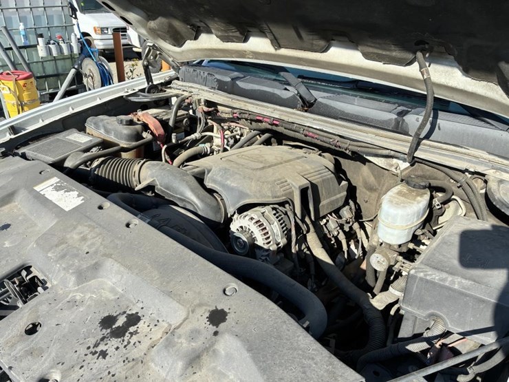 2009-chevrolet-3500hd-image-7