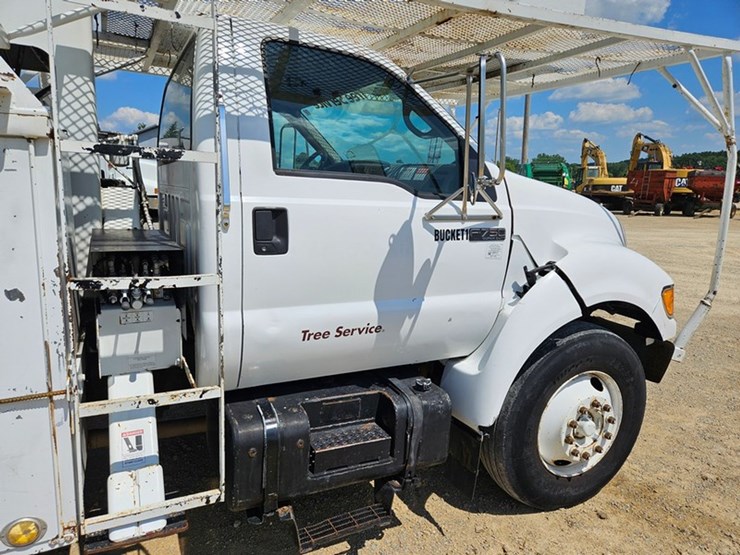 ford-f750-image-49