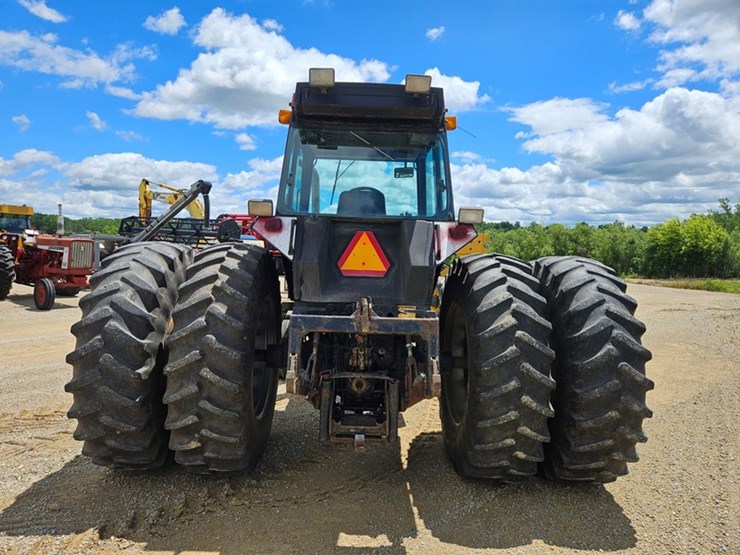 1984-case-ih-2294-image-4