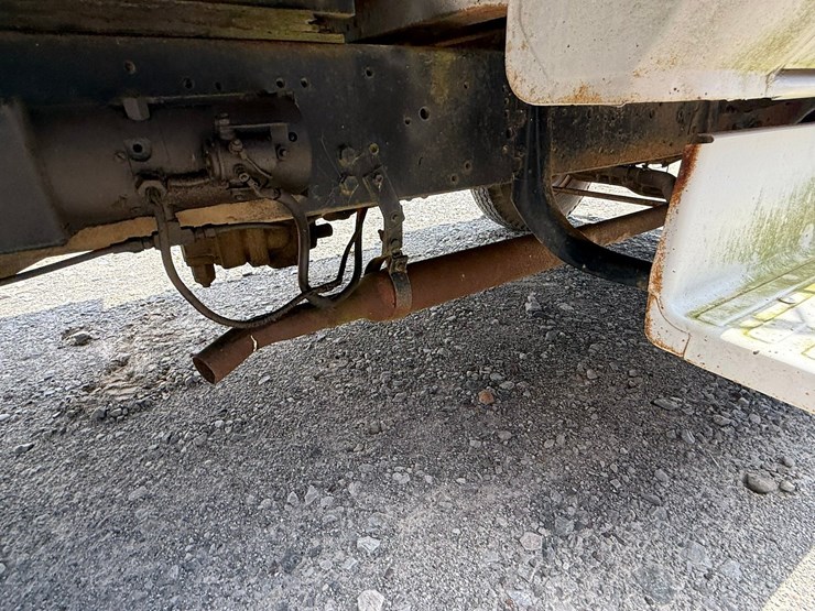 ford-f600-image-22