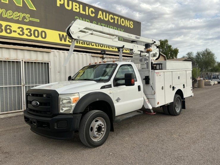 2015-ford-f550-image-2