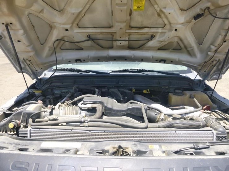 2011-ford-f550-image-20