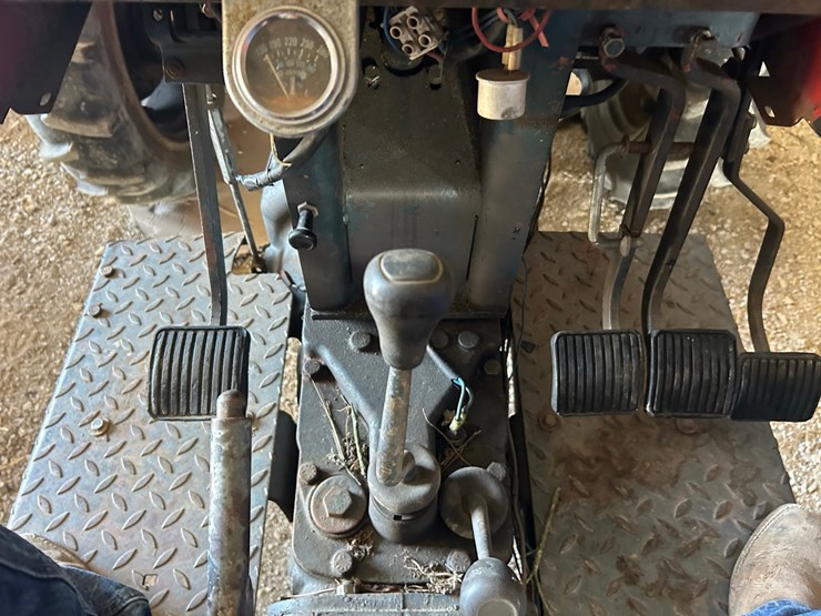 imt-4x4-tractor-image-25