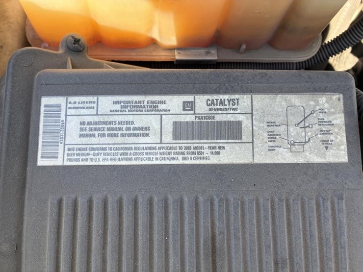 2003-chevrolet-silverado-2500-image-9