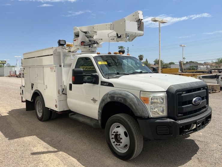 2012-ford-f550-image-4