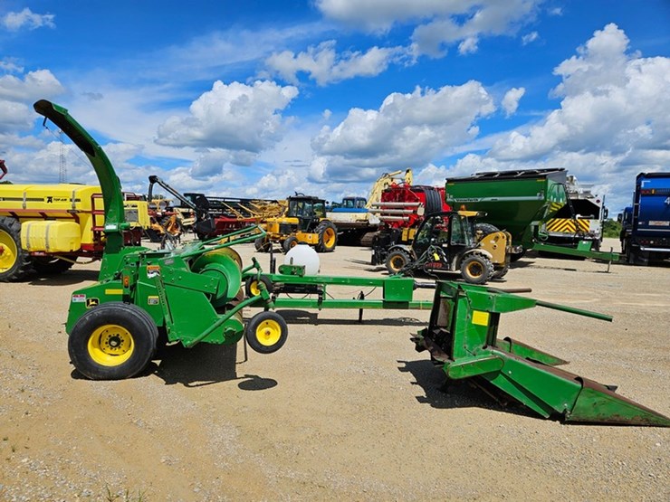 john-deere-3950-image-6