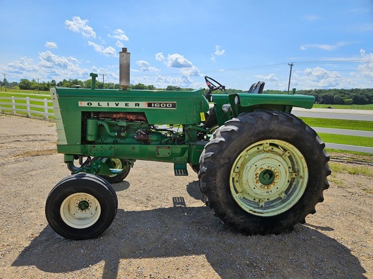 oliver-1600-image-3
