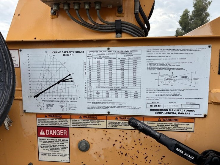 2009-broderson-1c-80-1h-mini-crane-image-6
