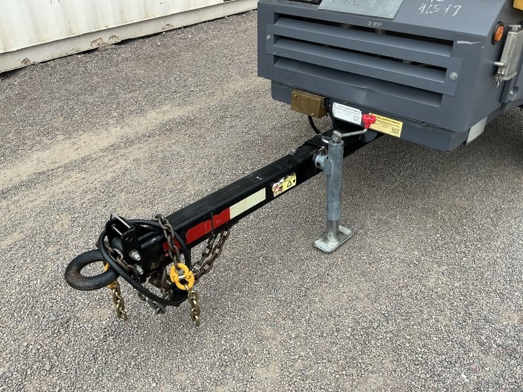 2015-atlas-copco-xas185-image-9