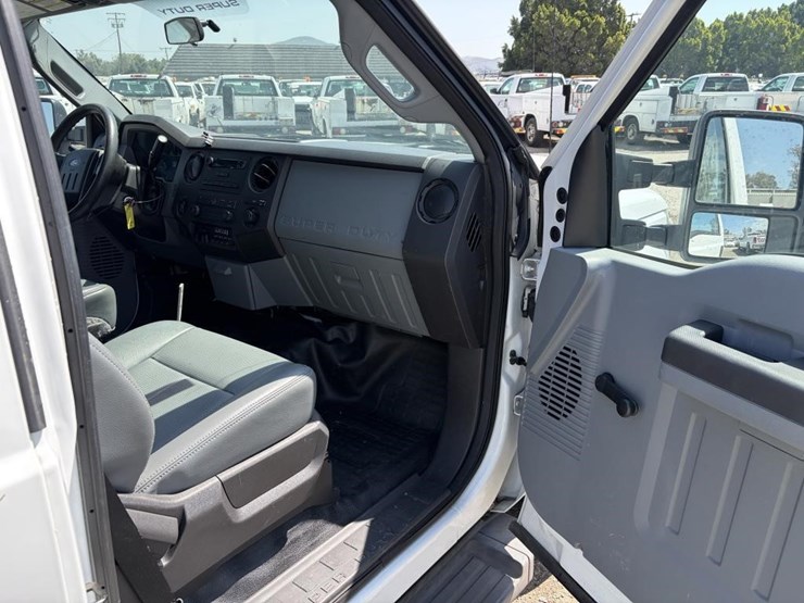 2015-ford-f250-image-9