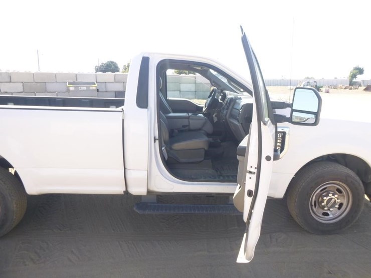 2019-ford-f250-image-13