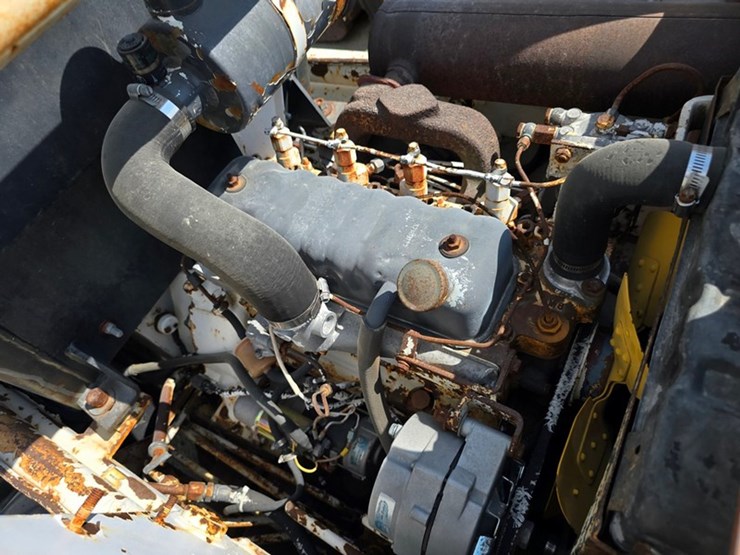 bobcat-825-image-5