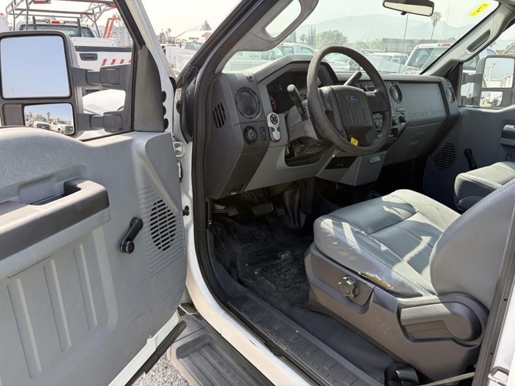 2015-ford-f250-image-10