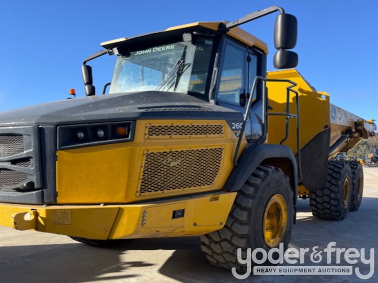 2023-deere-260p-image-1