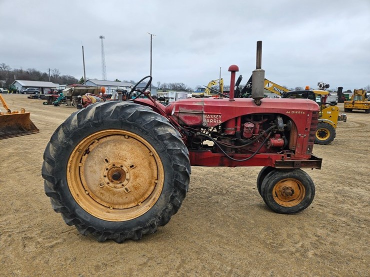 massey-ferguson-44-image-6
