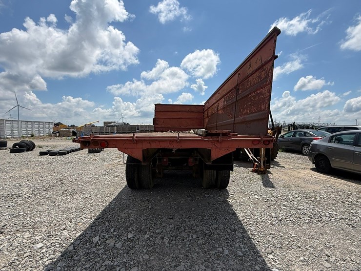 ford-f600-image-16