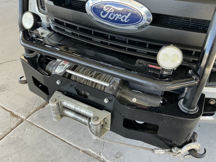 2019-ford-f550-image-15