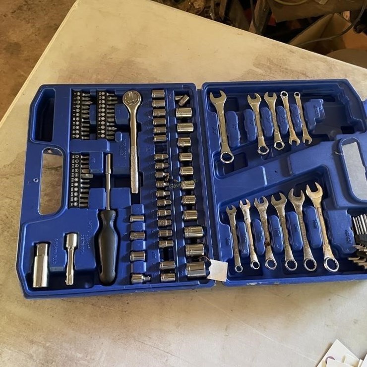 Hyper Tough Tool Set