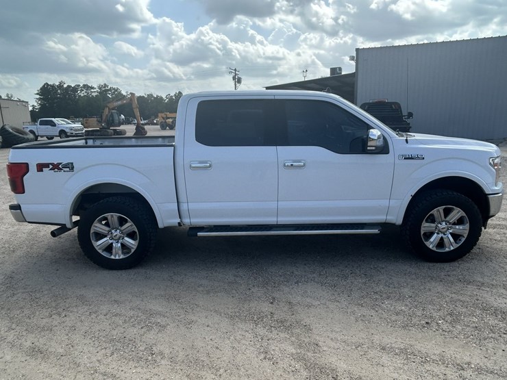 2019-ford-f150-image-6