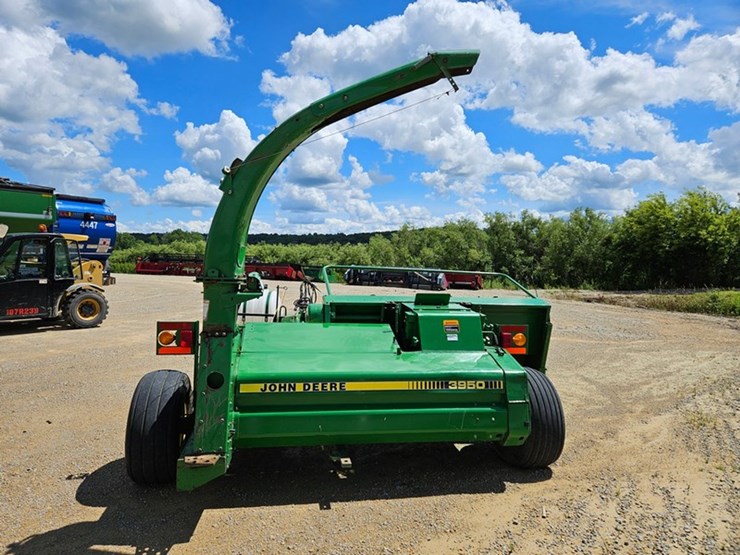 john-deere-3950-image-4