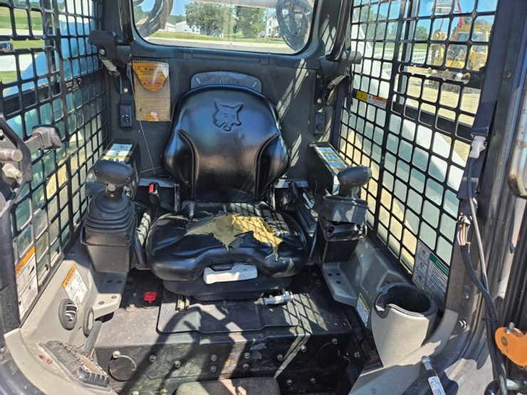 bobcat-s650-image-32