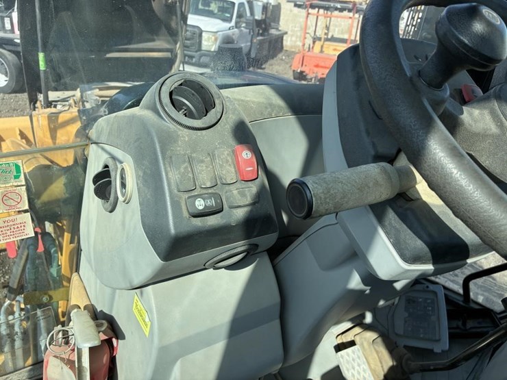2008-caterpillar-430e-image-29