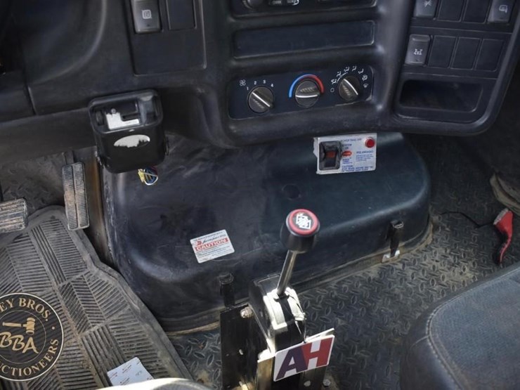 2006-chevrolet-kodiak-c4500-image-36