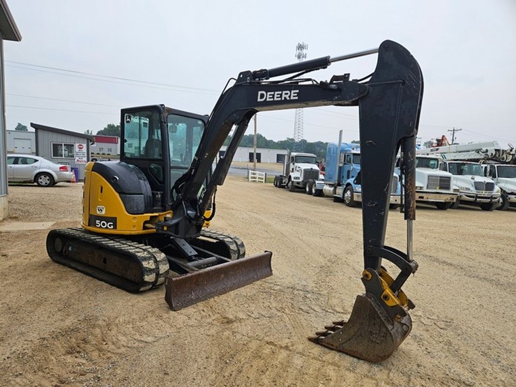 deere-50g-image-7