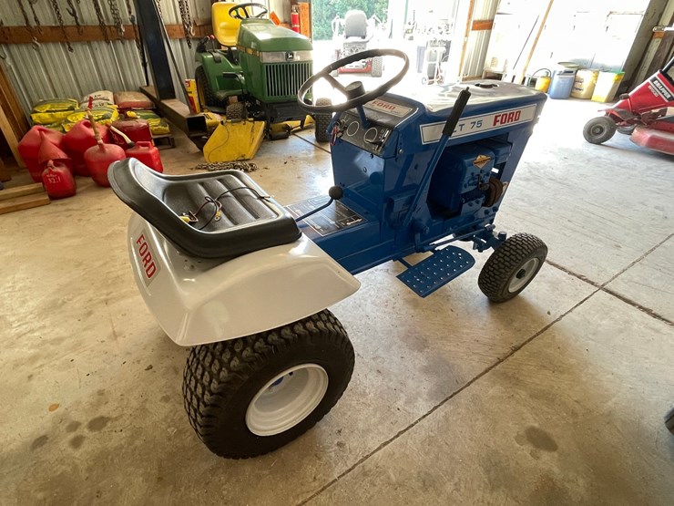 ford-tractor-image-5