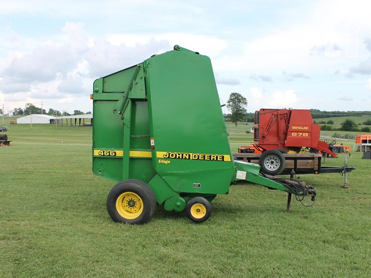 john-deere-466-image-2