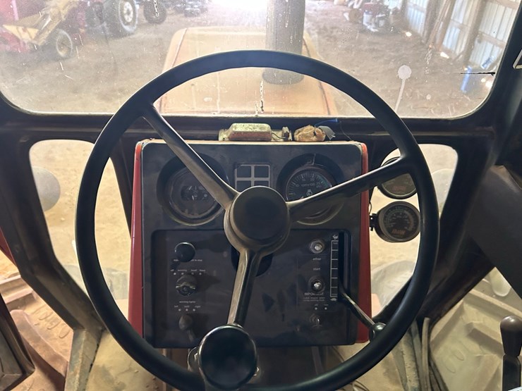 1978-allis-chalmers-8550-4x4-tractor-image-37